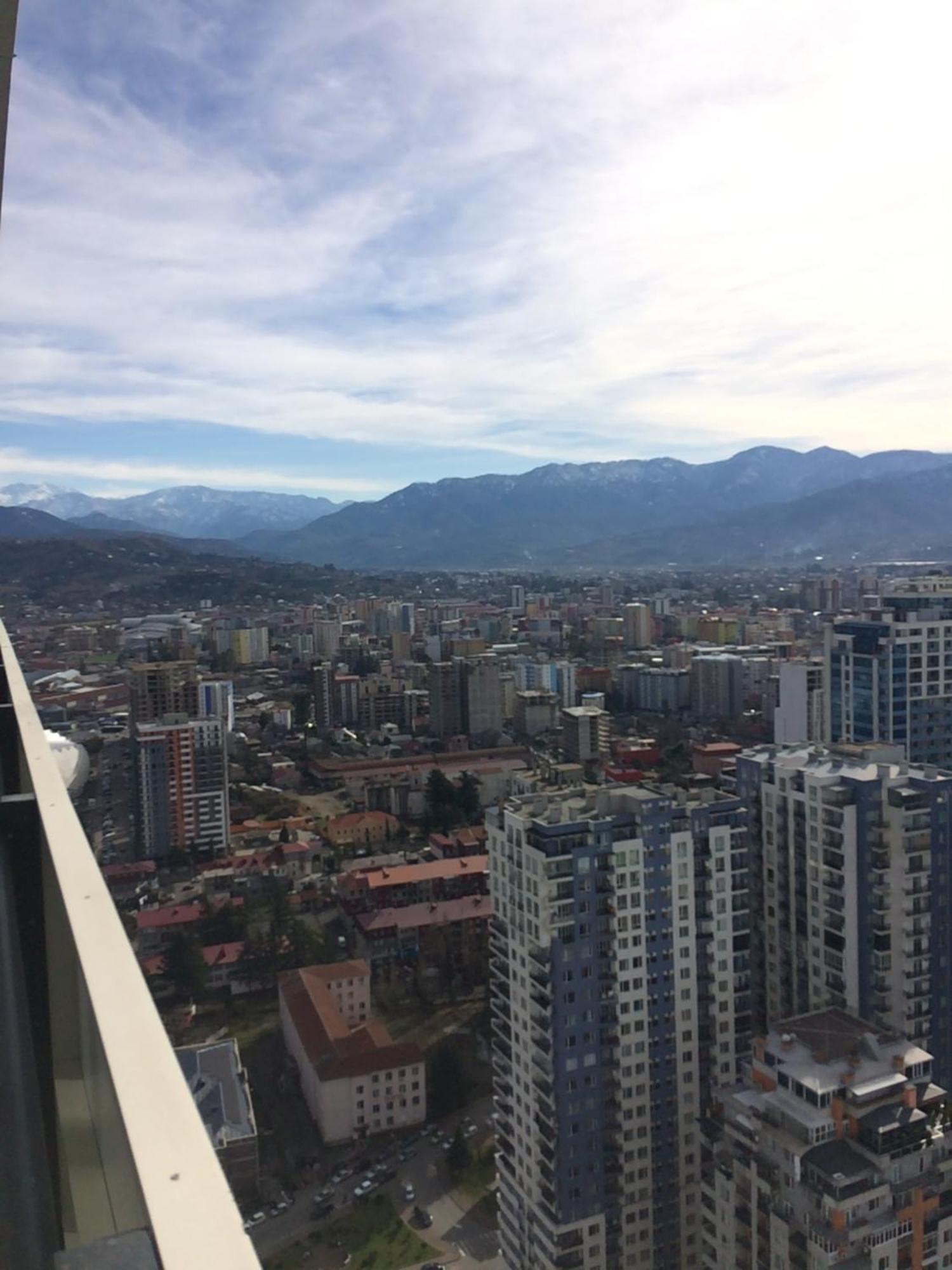 Orbi Сity Sunny Apartments High Floor Batumi Exterior photo